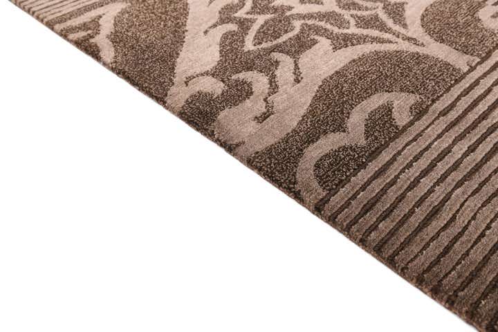 5' 9 x 8' 2 Hand Knotted Darya Wool Rug