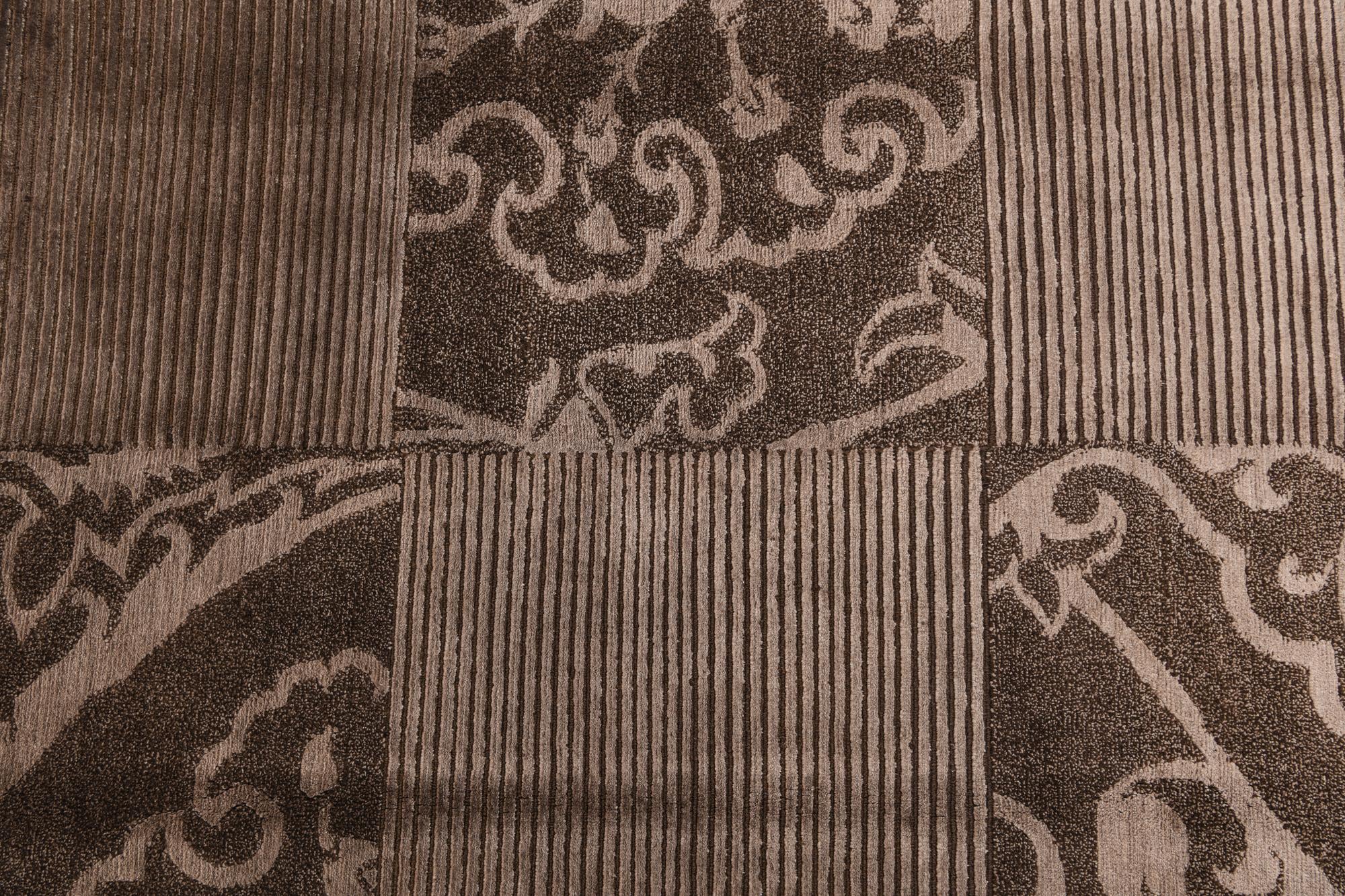 5' 9 x 8' 2 Hand Knotted Darya Wool Rug