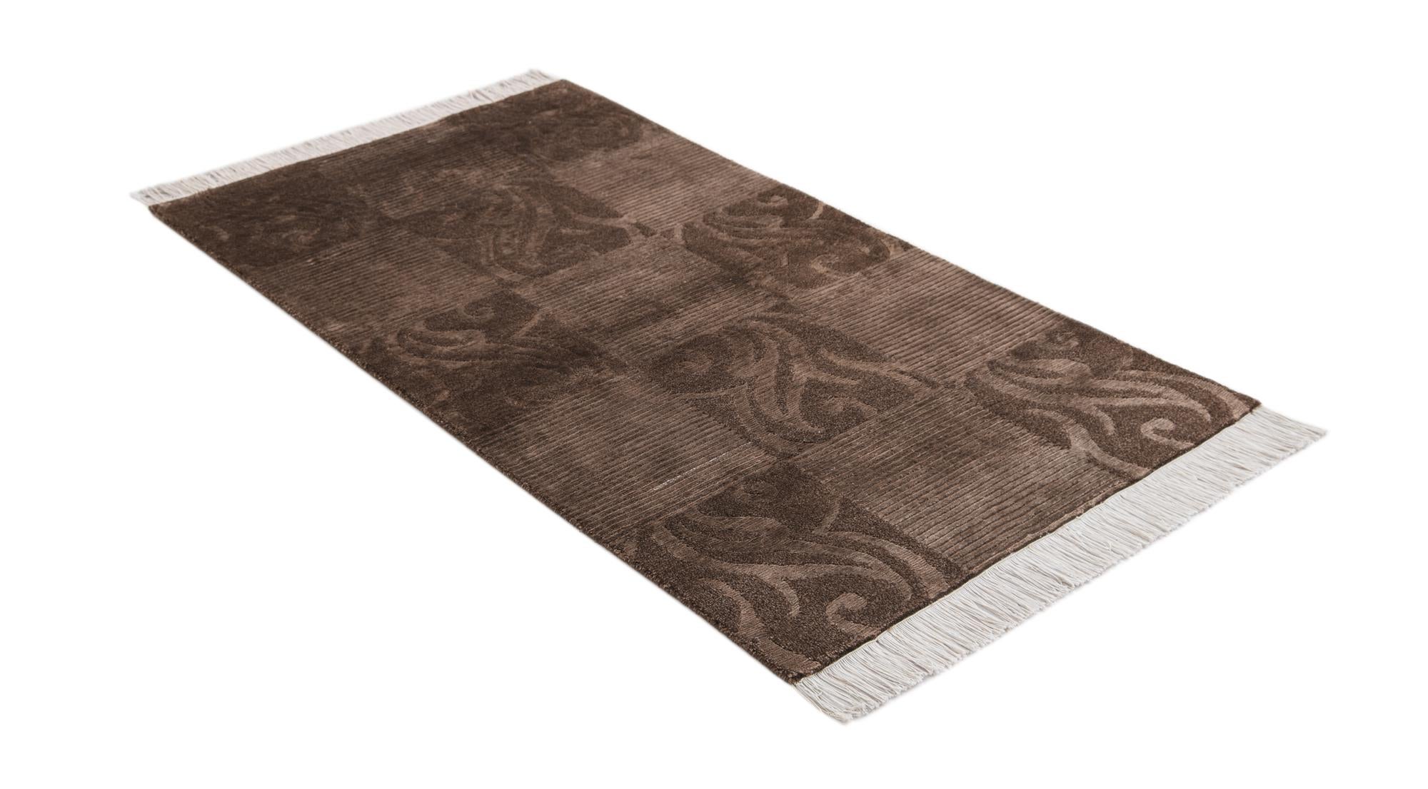 2' 7 x 4' 11 Hand Knotted Darya Wool Rug