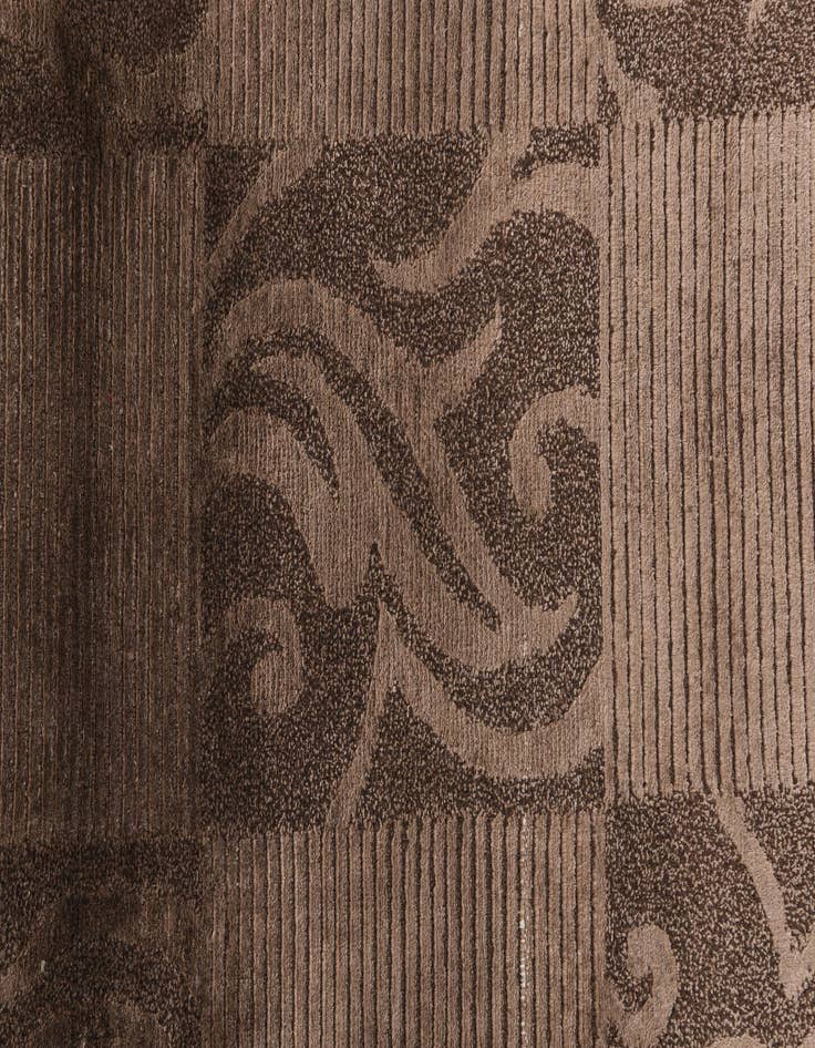 Detail image of 2' 7 x 4' 11  Hand Knotted Darya Wool Rug