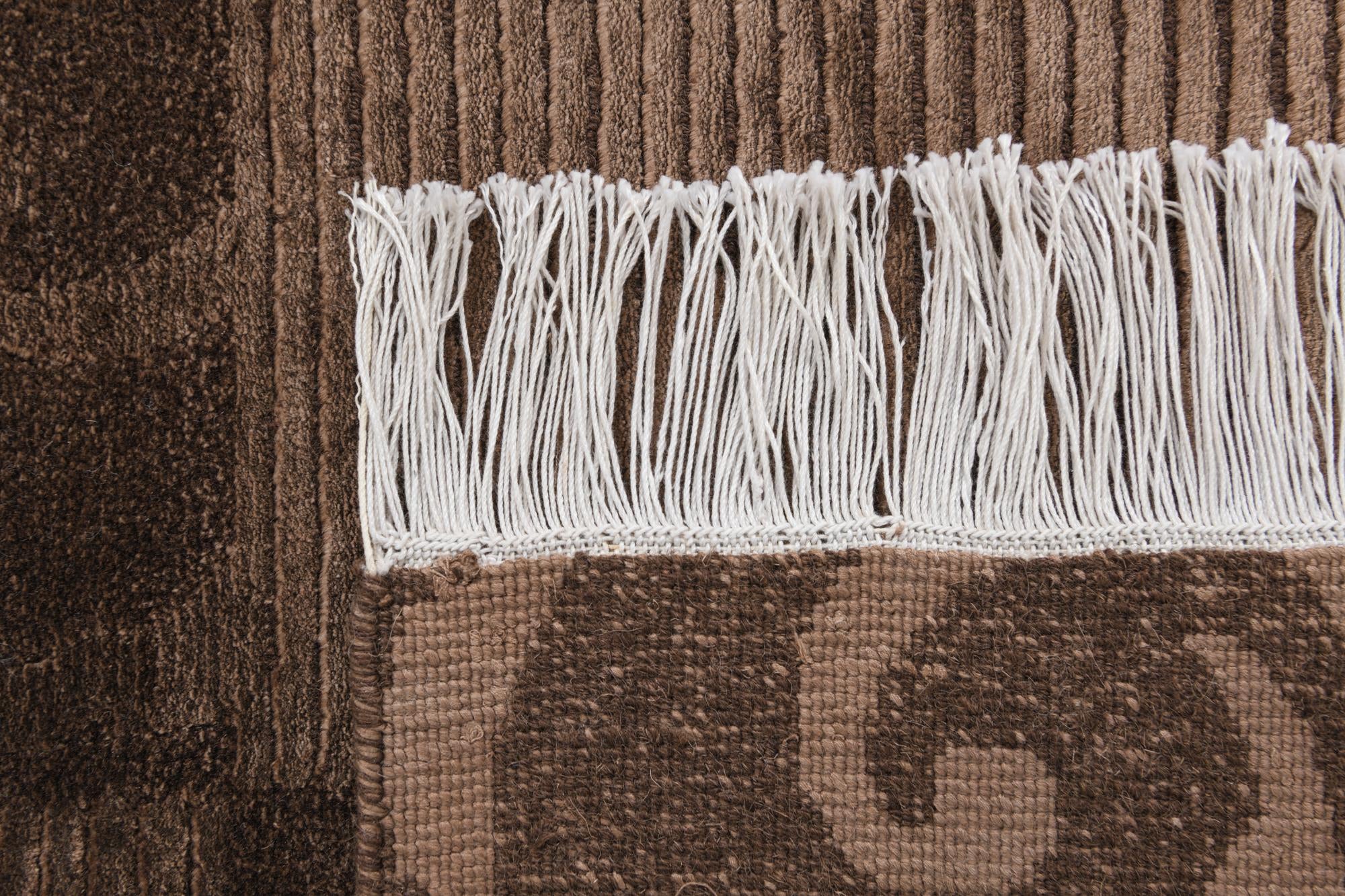2' 7 x 4' 11 Hand Knotted Darya Wool Rug