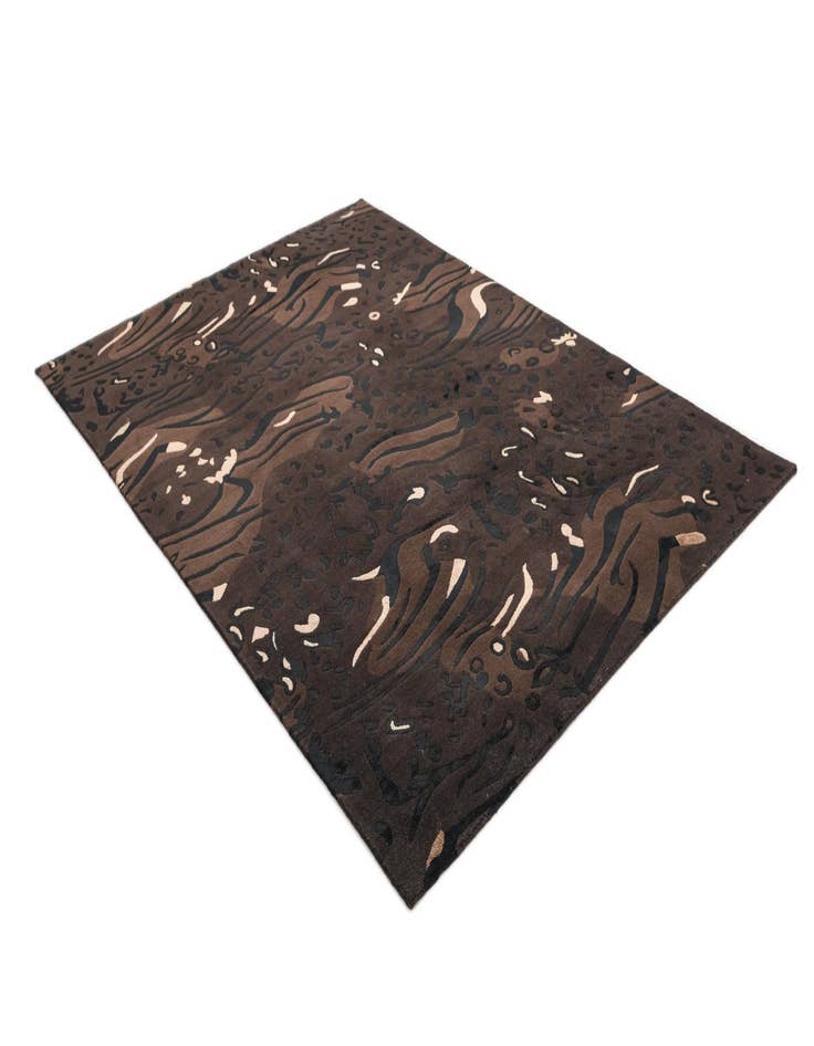 Detail image of 5' 7 x 8' Hand Knotted Darya Wool Rug
