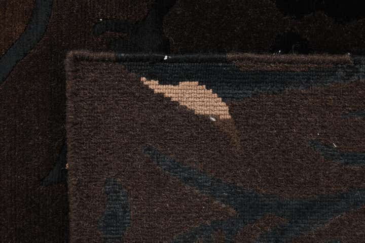 5' 7 x 8' Hand Knotted Darya Wool Rug