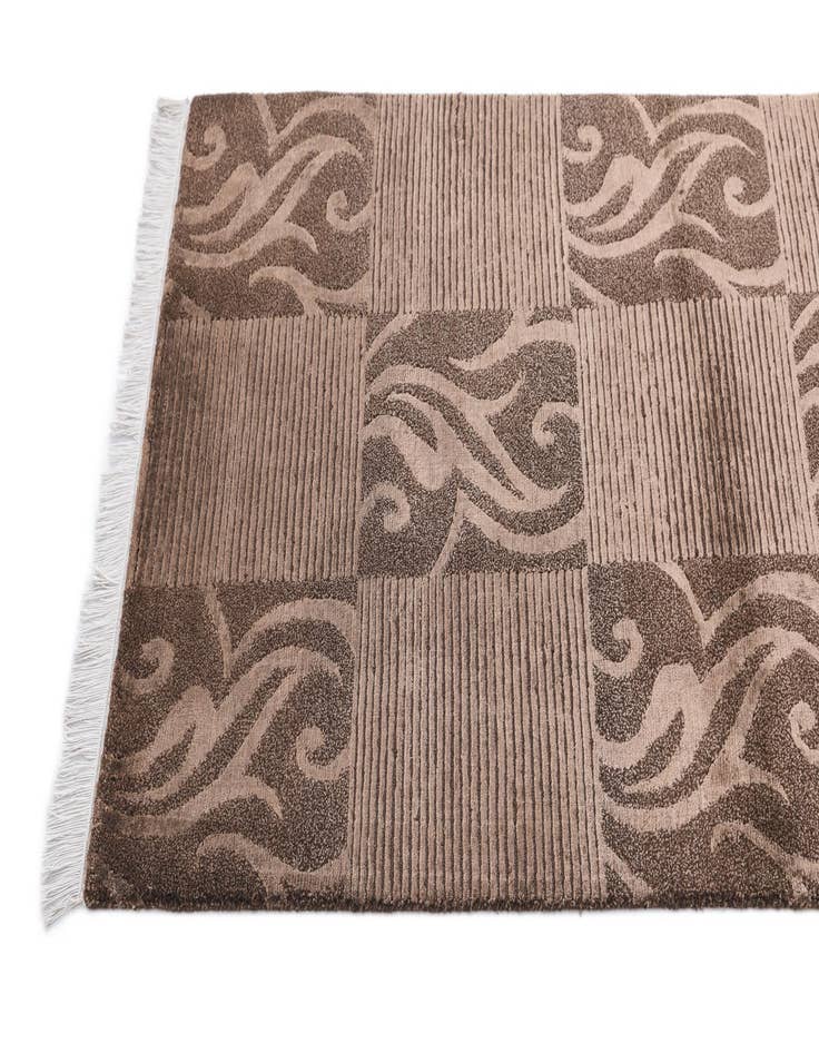 Detail image of 2' 7 x 5' 1  Hand Knotted Darya Wool Rug