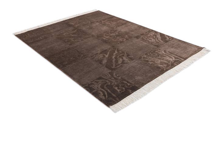 Detail image of 4' 11 x 6' 7 Hand Knotted Darya Wool Rug