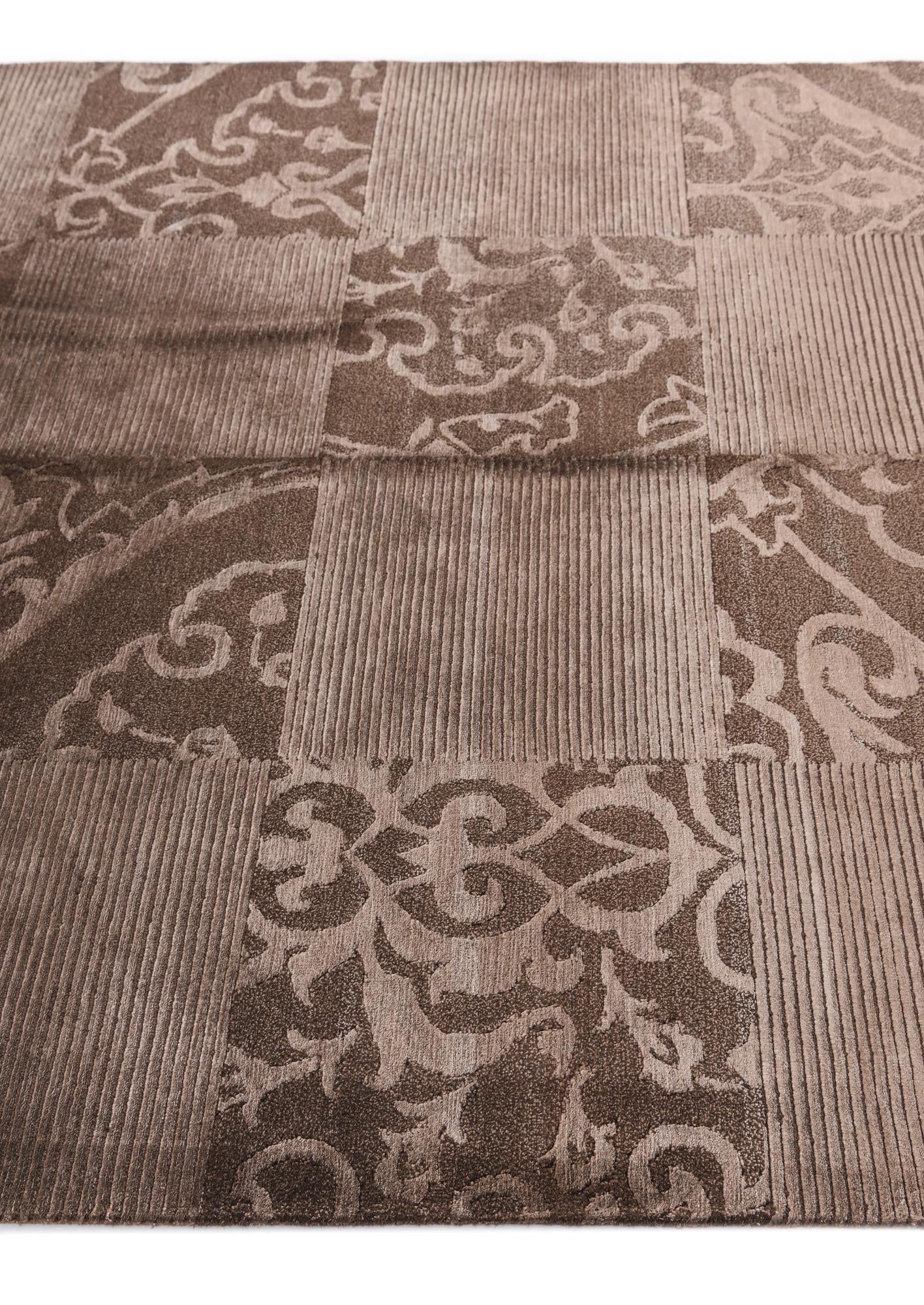 5' 1 x 6' 9 Hand Knotted Darya Wool Rug