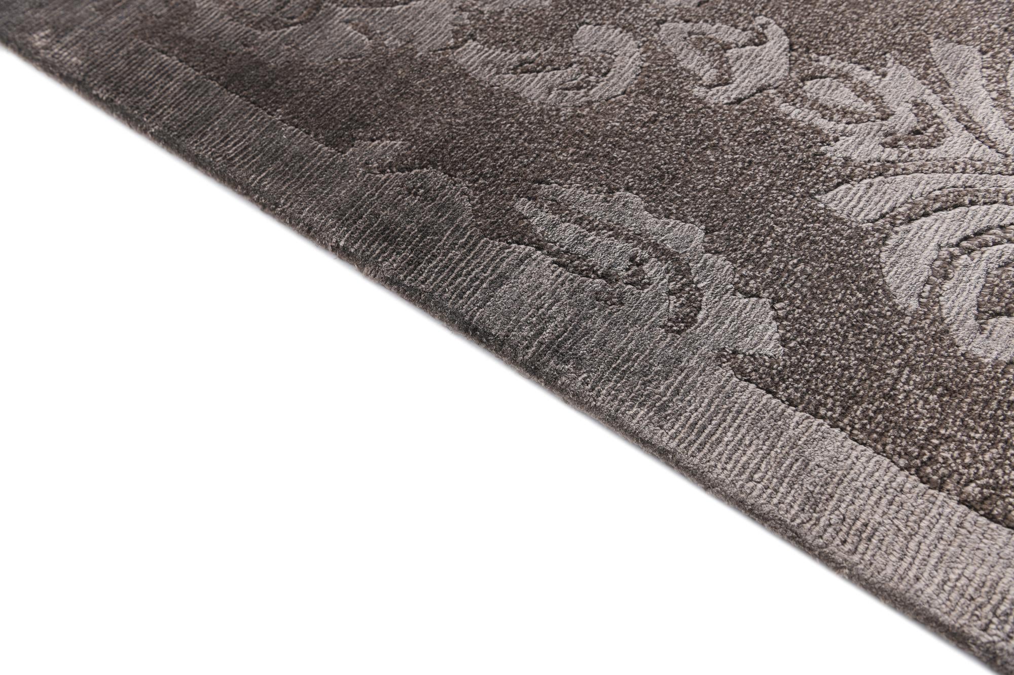 6' 9 x 10' Hand Knotted Darya Wool Rug