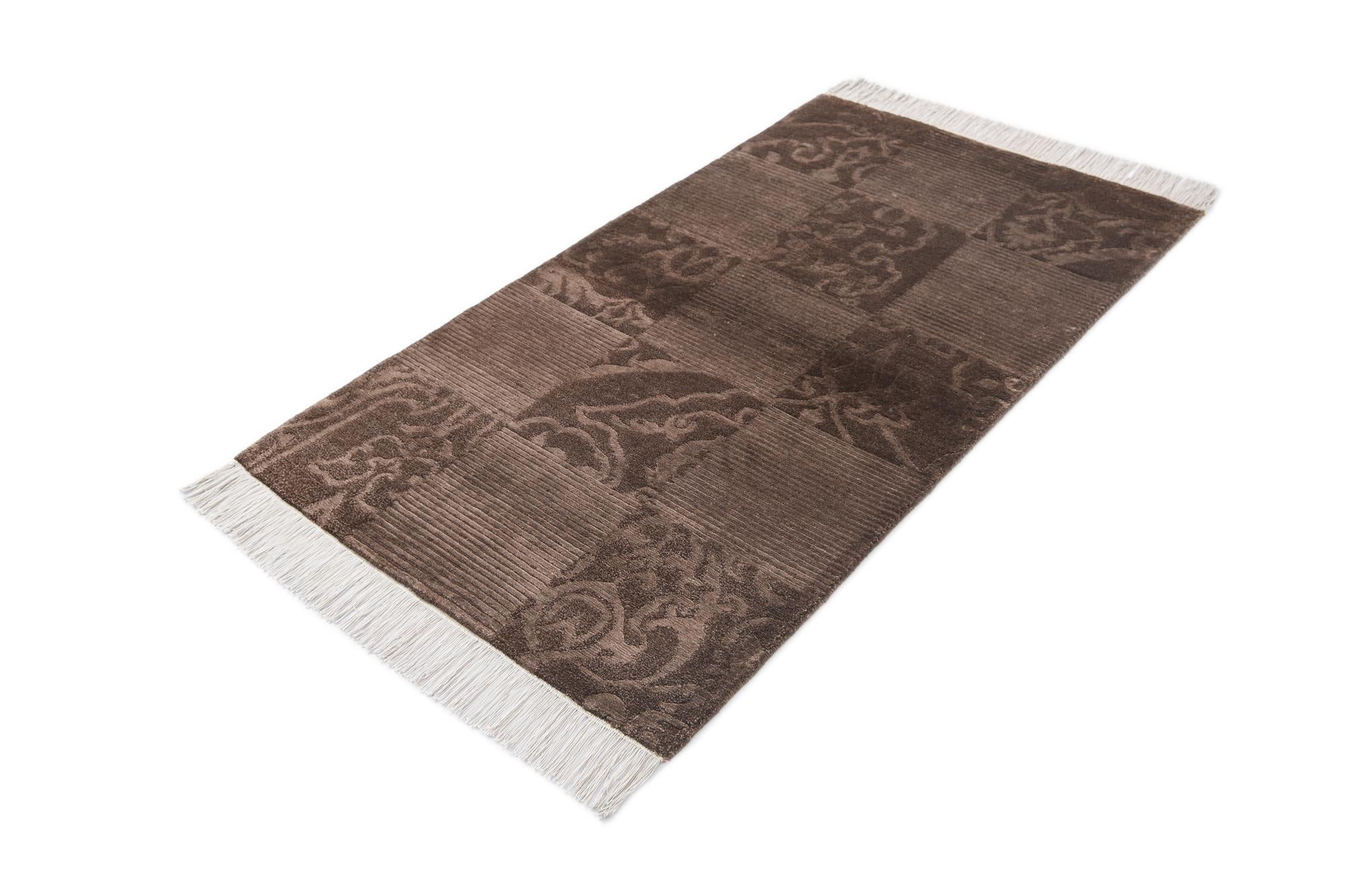 2' 7 x 4' 11 Hand Knotted Darya Wool Rug
