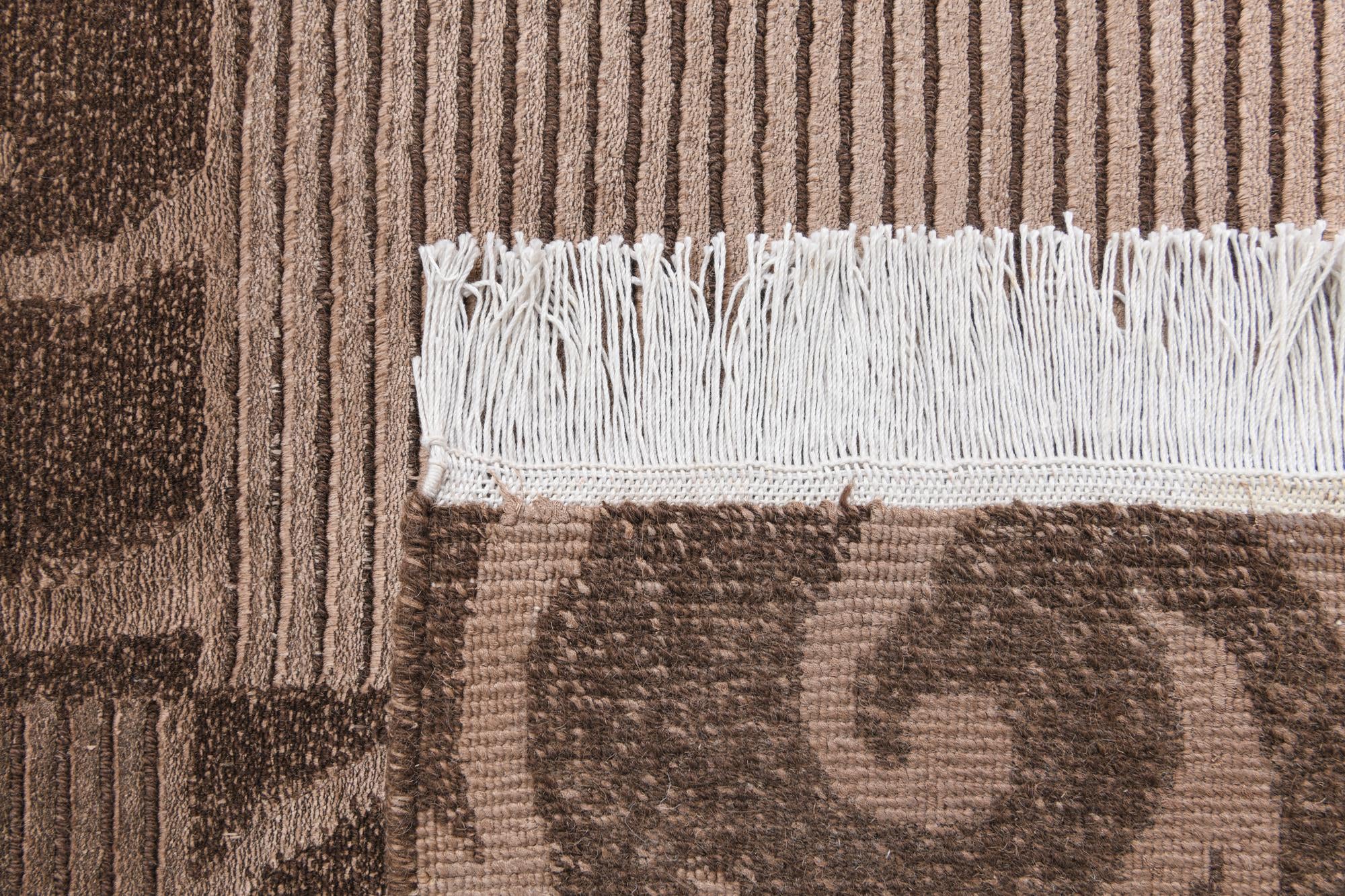 2' 8 x 5' 3 Hand Knotted Darya Wool Rug