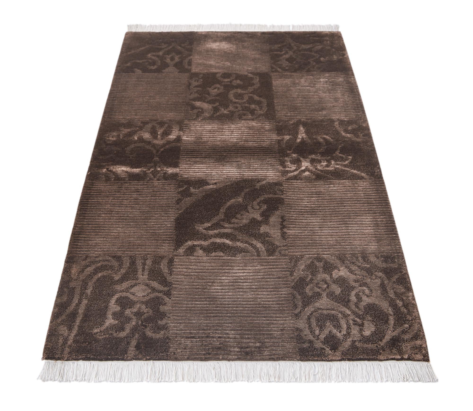 2' 10 x 4' 11 Hand Knotted Darya Wool Rug
