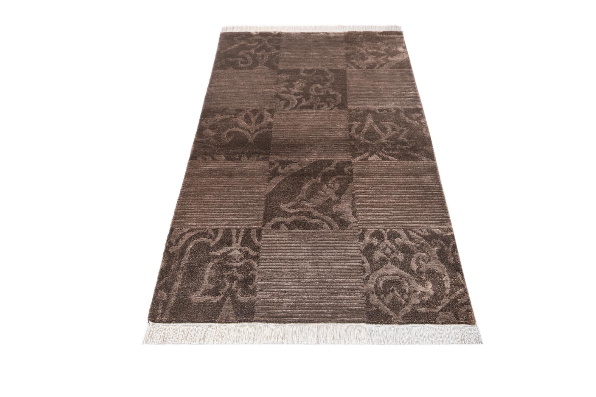 2' 7 x 5' Hand Knotted Darya Wool Rug