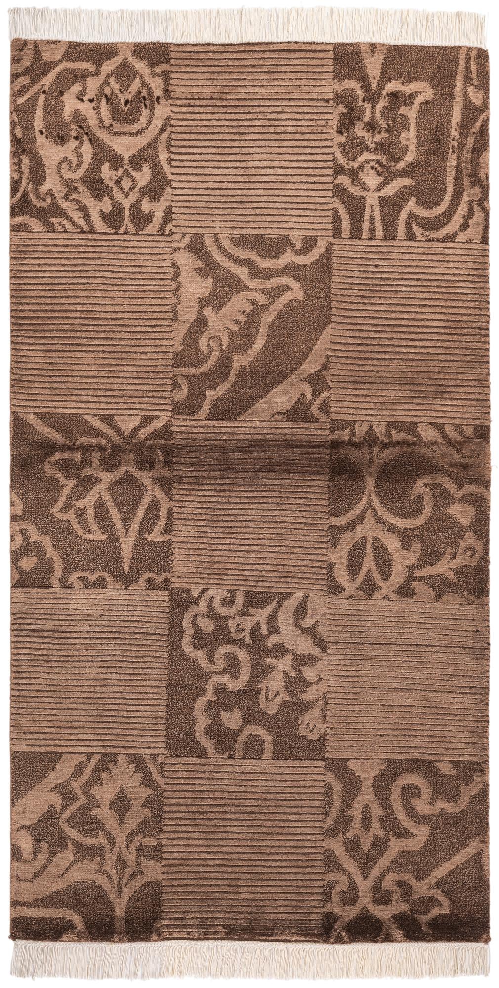2' 7 x 5' Hand Knotted Darya Wool Rug