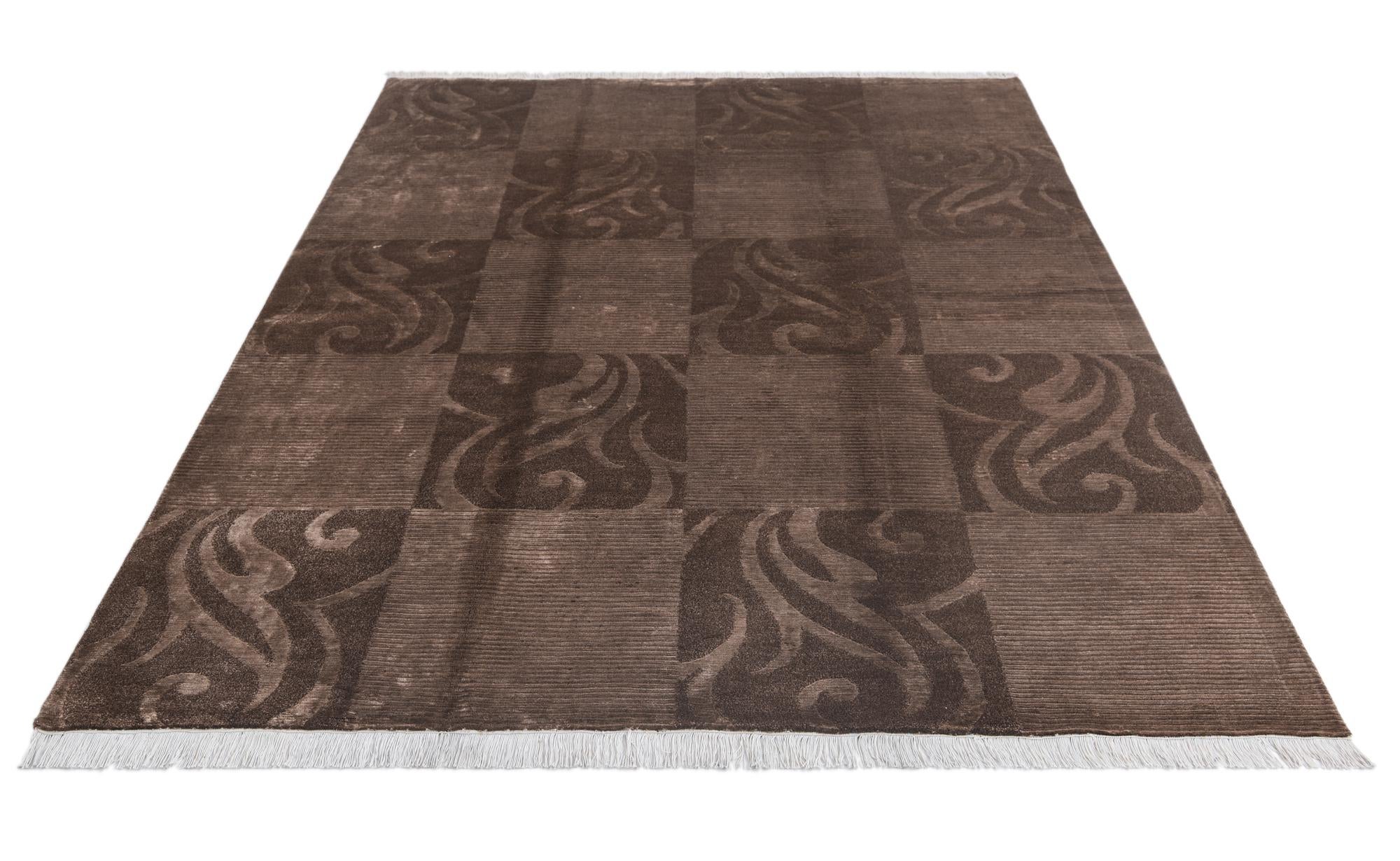 5' 7 x 7' 9 Hand Knotted Darya Wool Rug