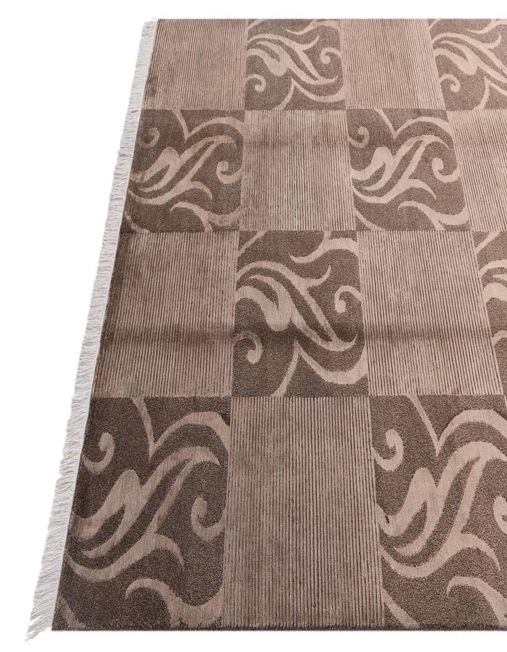 Detail image of 5' 7 x 7' 9  Hand Knotted Darya Wool Rug