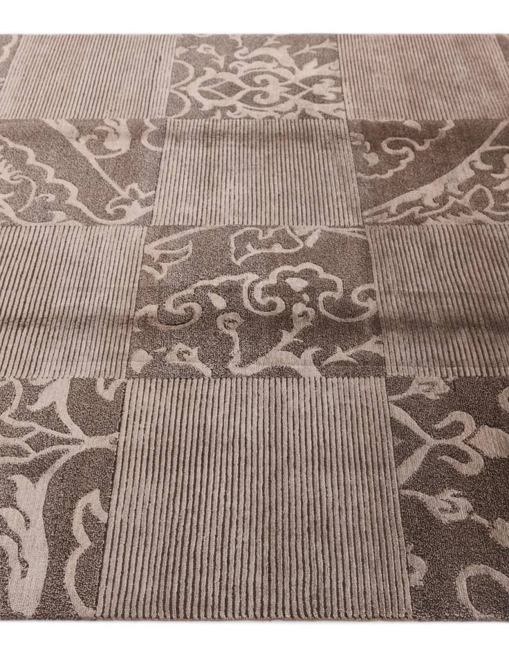 Detail image of 5' 9 x 8'  Hand Knotted Darya Wool Rug