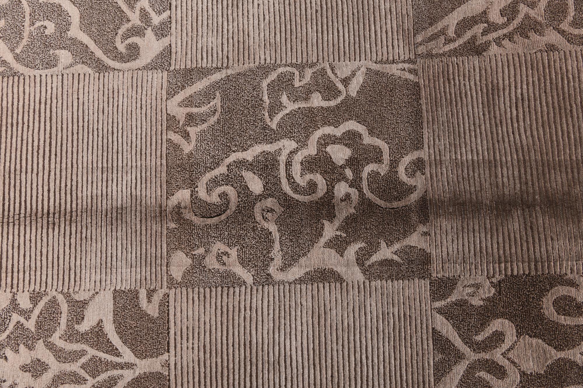 5' 9 x 8' Hand Knotted Darya Wool Rug