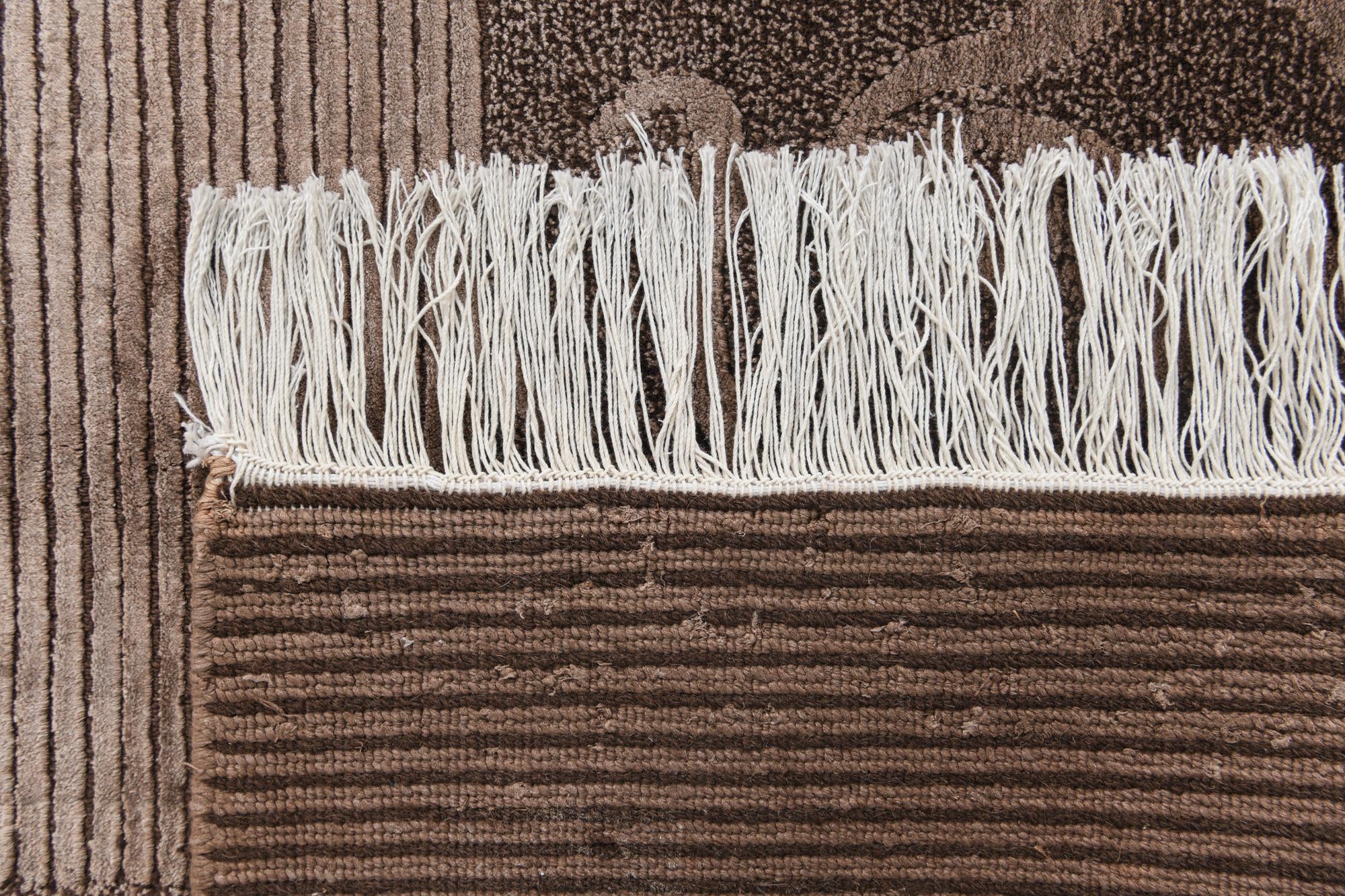 5' 9 x 8' Hand Knotted Darya Wool Rug