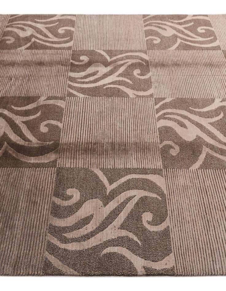 Detail image of 5' 9 x 7' 9  Hand Knotted Darya Wool Rug