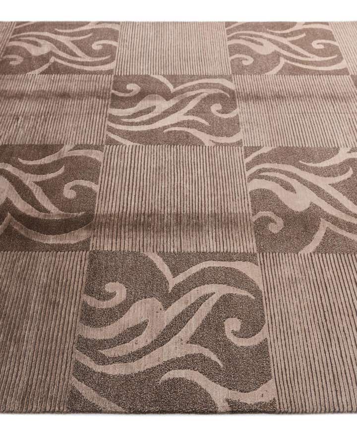 5' 9 x 7' 9 Hand Knotted Darya Wool Rug
