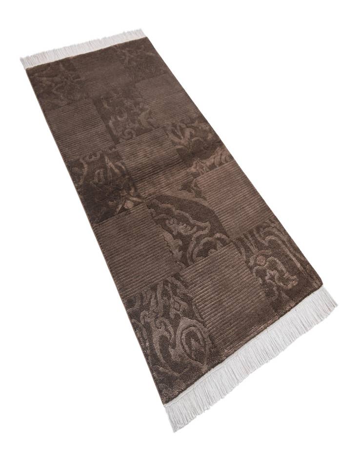 Detail image of 2' 7 x 5'  Hand Knotted Darya Wool Rug