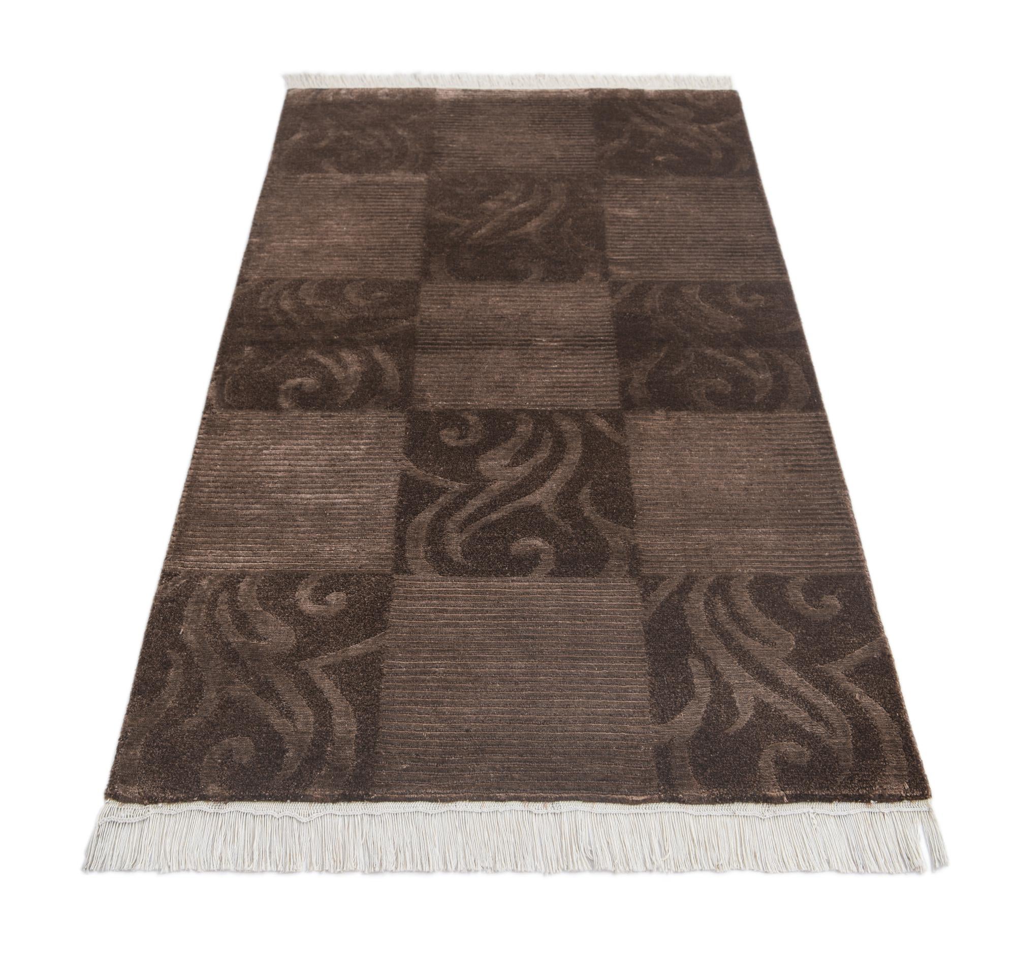 2' 7 x 5' Hand Knotted Darya Wool Rug