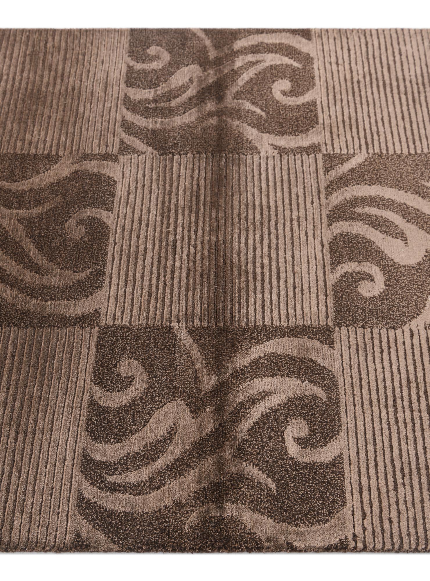 2' 7 x 5' Hand Knotted Darya Wool Rug