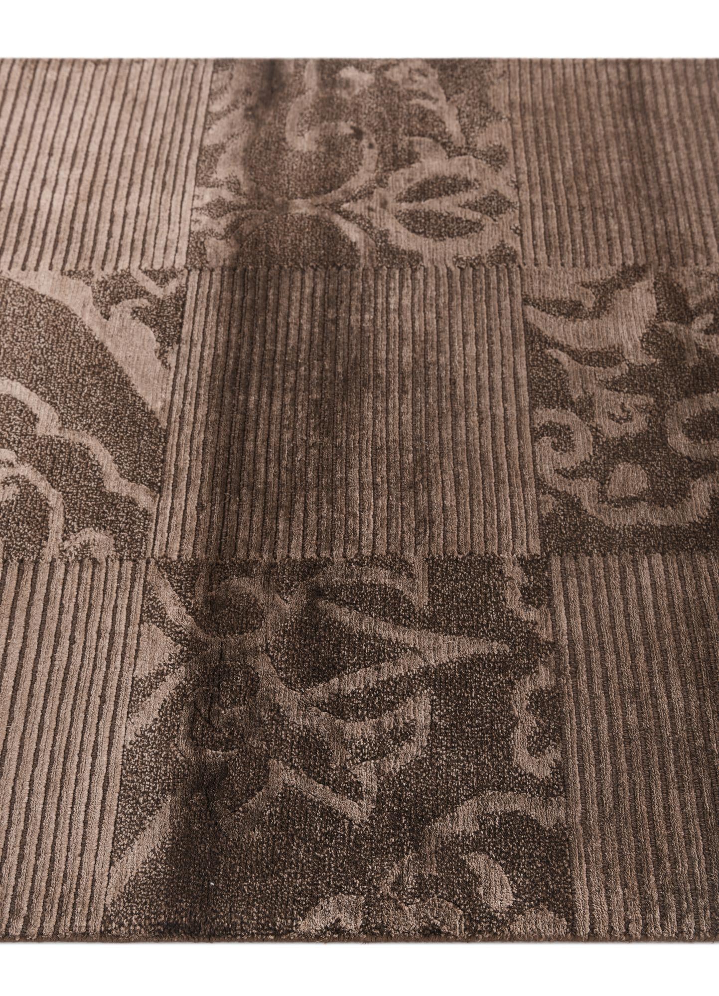 2' 7 x 5' Hand Knotted Darya Wool Rug