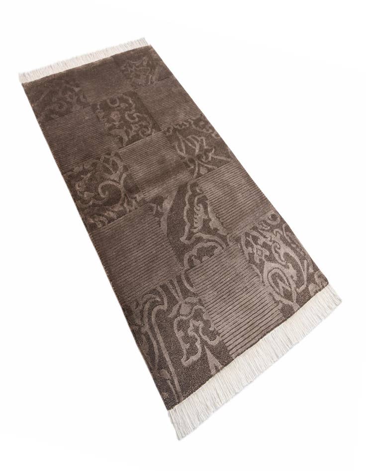 Detail image of 2' 7 x 5'  Hand Knotted Darya Wool Rug