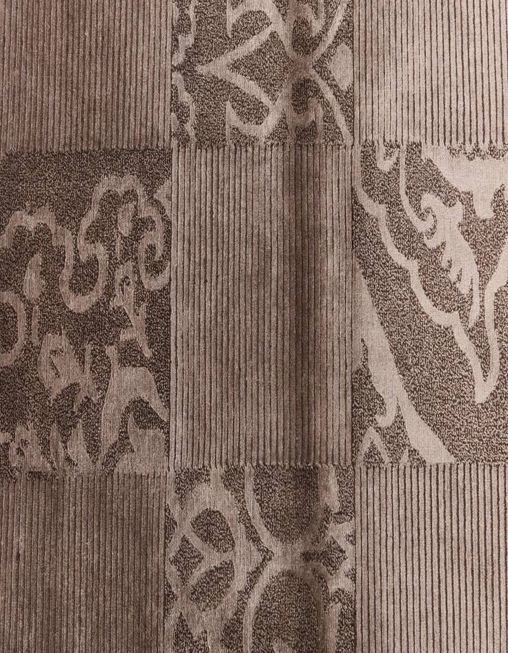 Detail image of 2' 7 x 5'  Hand Knotted Darya Wool Rug