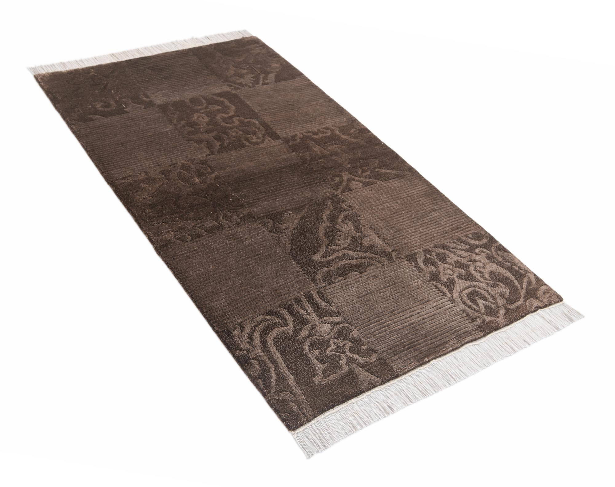 2' 9 x 5' Hand Knotted Darya Wool Rug