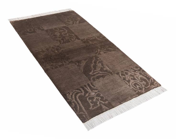 Detail image of 2' 9 x 5' Hand Knotted Darya Wool Rug