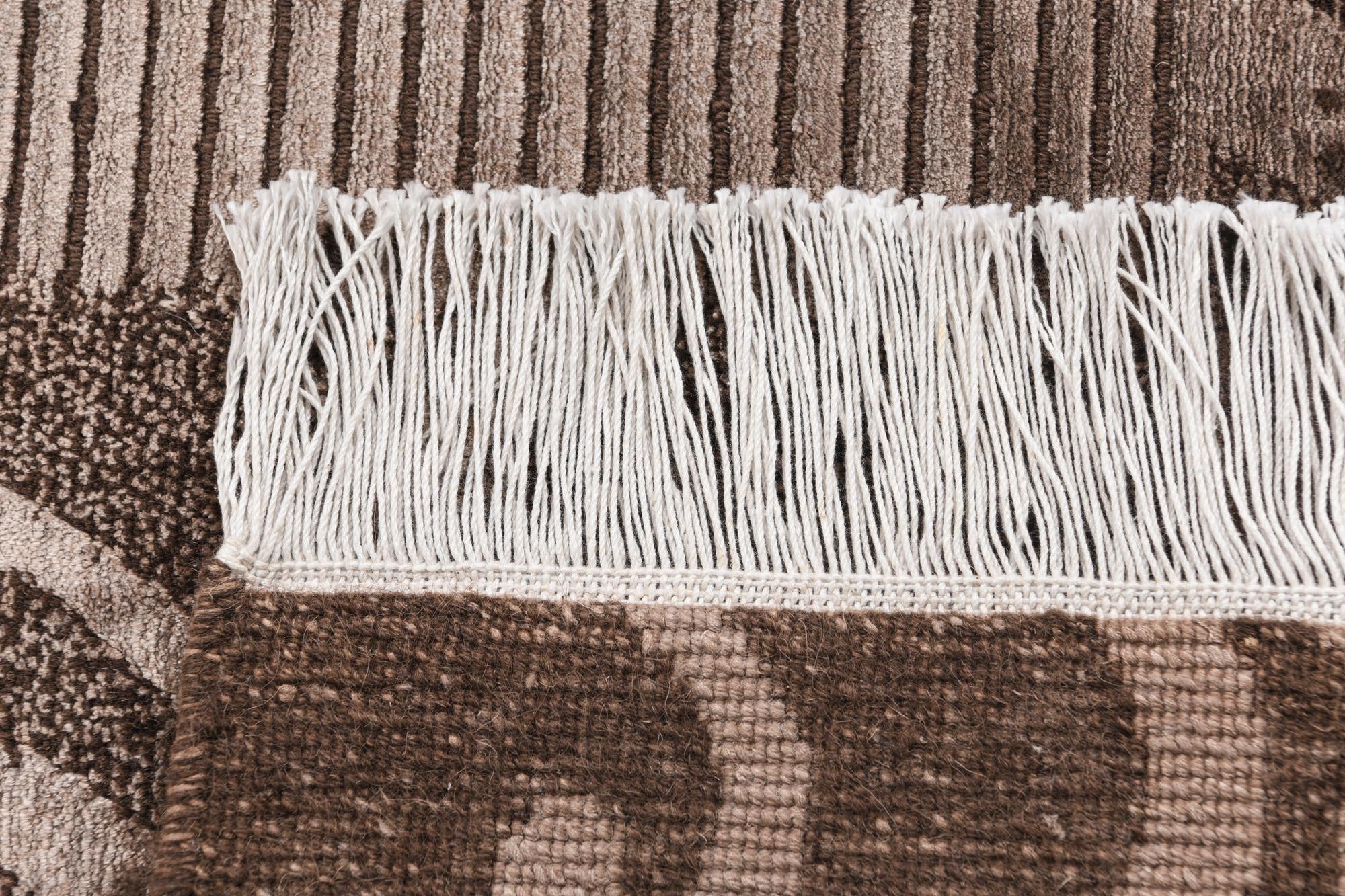 2' 8 x 5' 6 Hand Knotted Darya Wool Rug