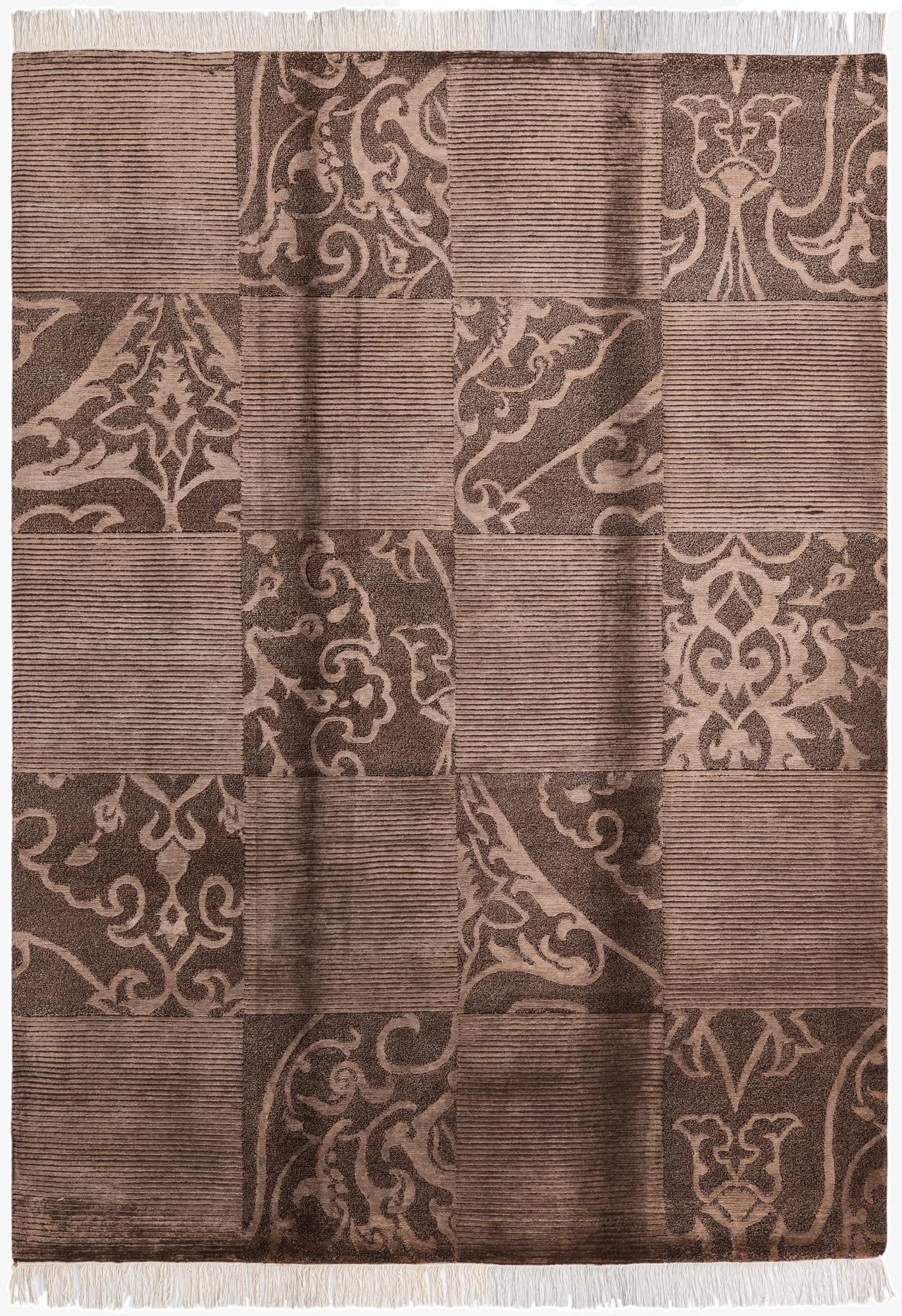 5' 9 x 8'  Hand Knotted Darya Wool Rug