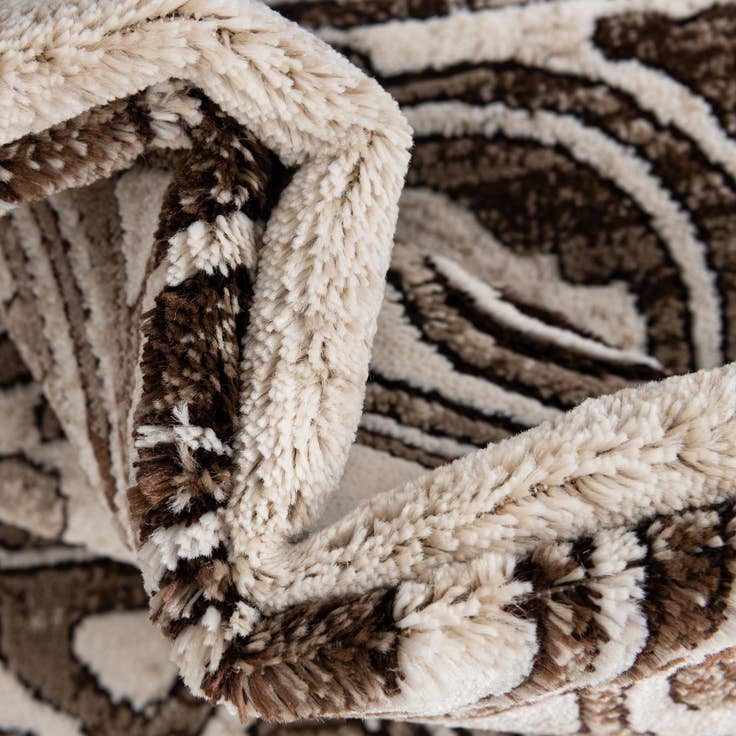 Detail image of 10' 8 x 14' Hermitage Rug