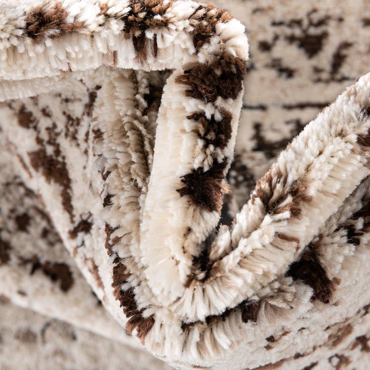 Detail image of 9' x 12' Hermitage Rug