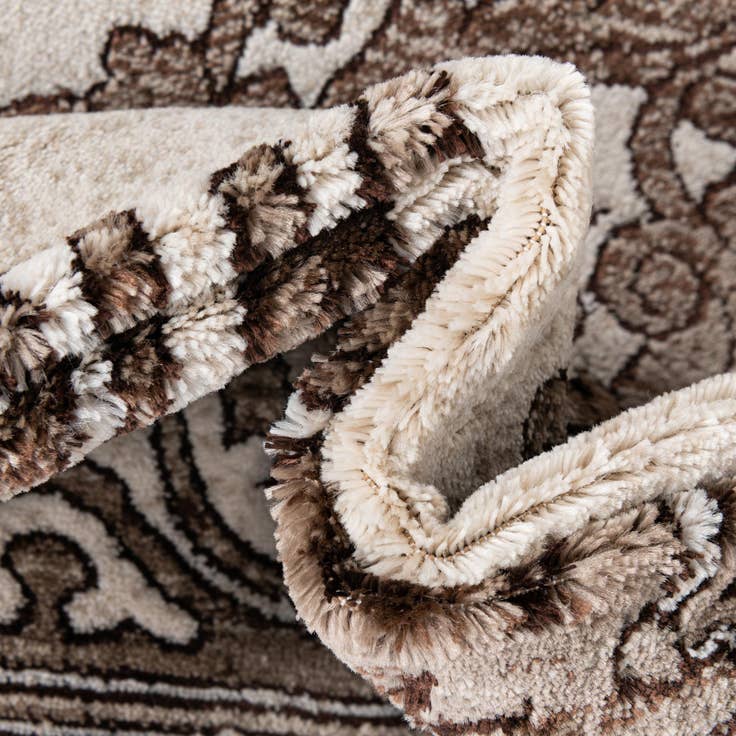 Detail image of 9' x 12' Hermitage Rug