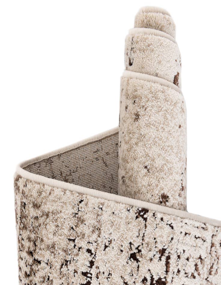 Detail image of 10' 8 x 10' 8 Hermitage Round Rug