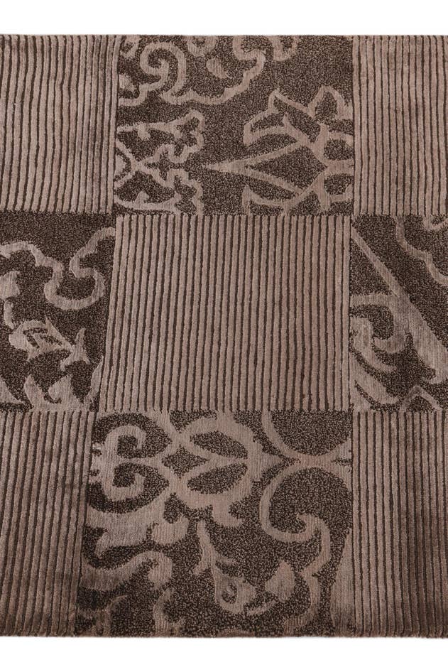 Detail image of 2' 9 x 6' 7 Hand Knotted Darya Wool Runner Rug
