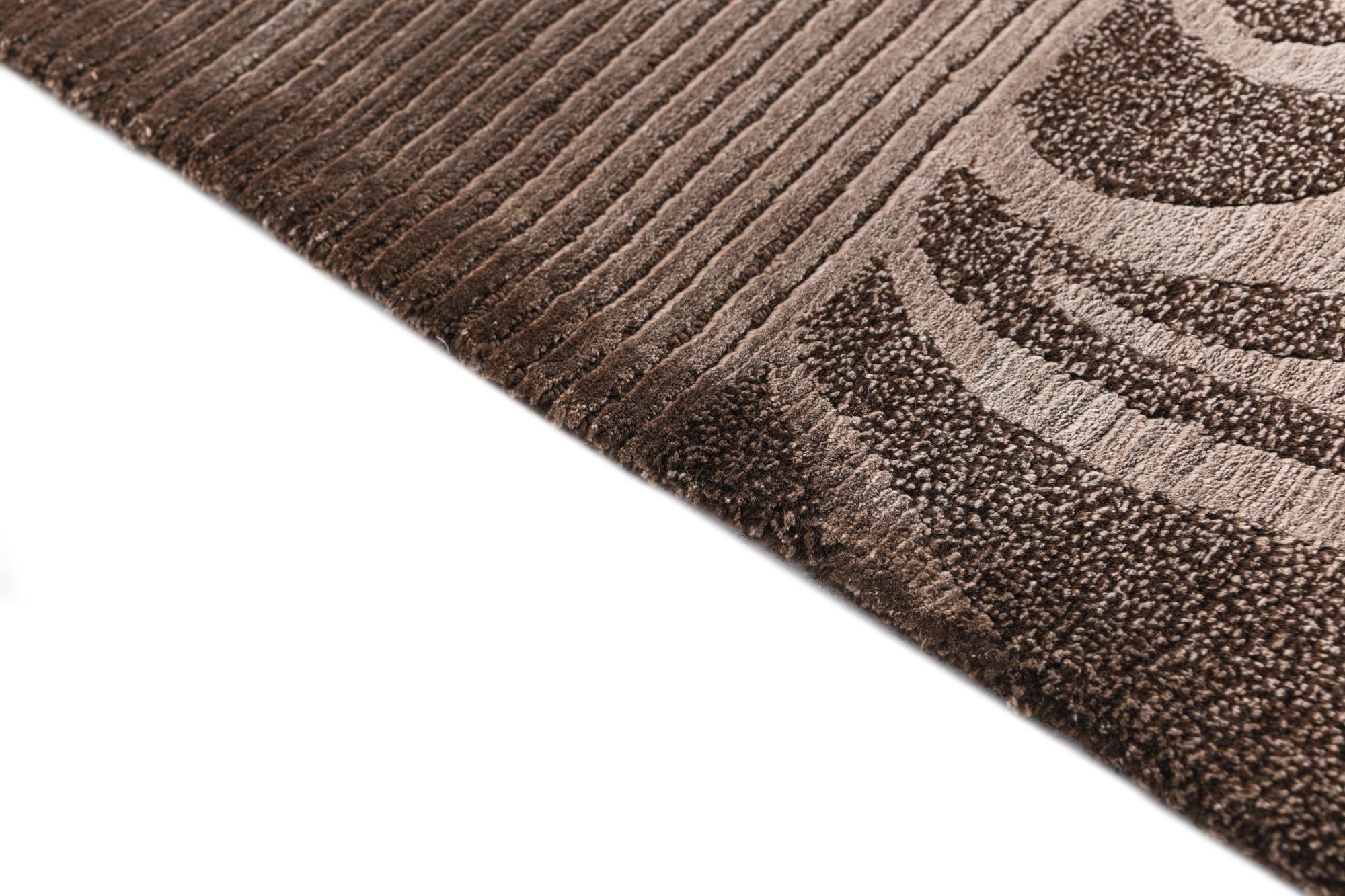 2' 9 x 10' 3 Hand Knotted Darya Wool Runner Rug