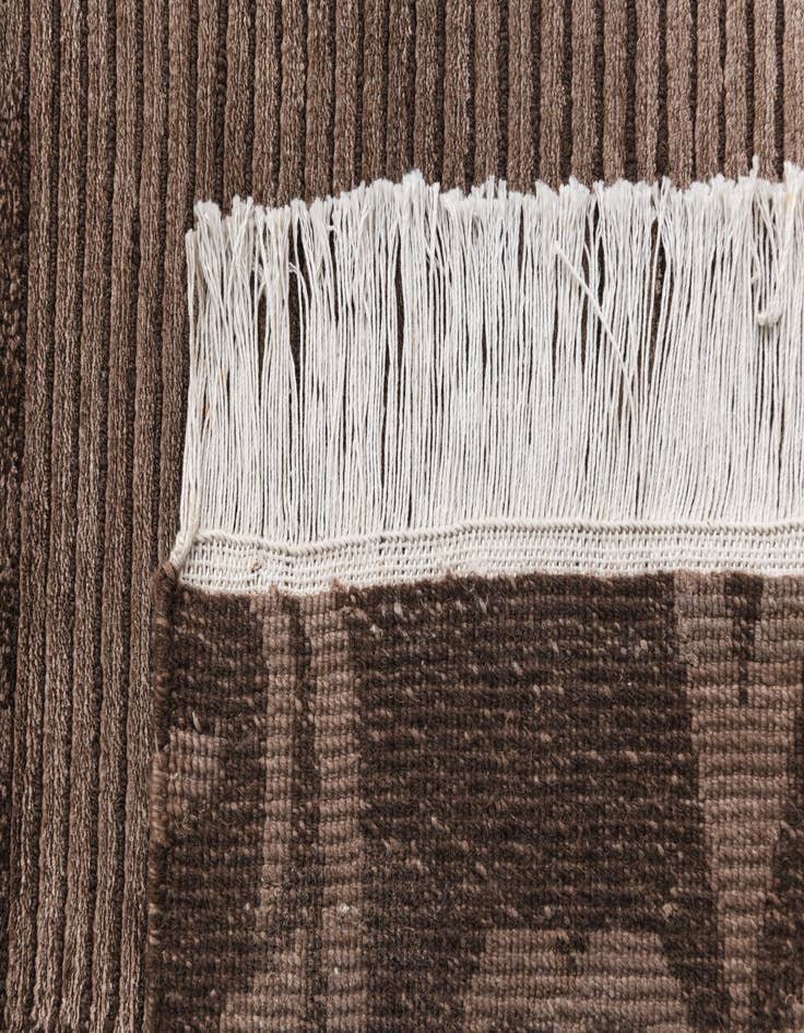 Detail image of 2' 9 x 10' 4  Hand Knotted Darya Wool Runner Rug