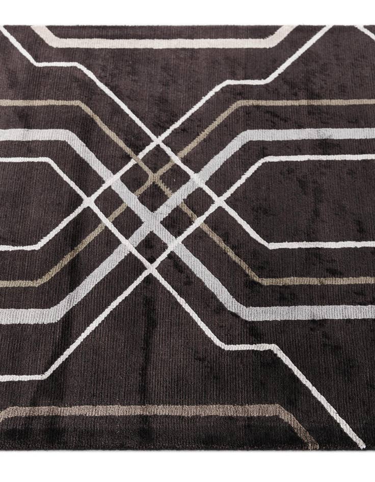 Detail image of 2' 8 x 9' 11  Hand Knotted Darya Wool Runner Rug