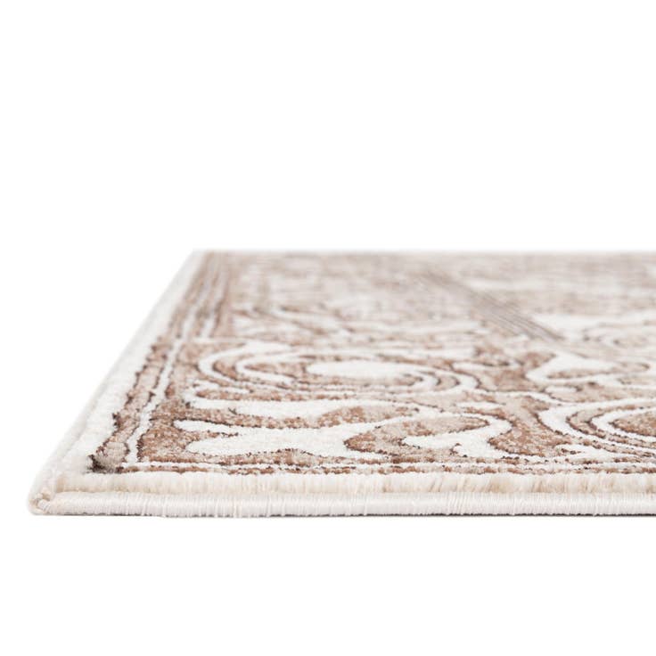 Detail image of 2' 6 x 10' Hermitage Runner Rug