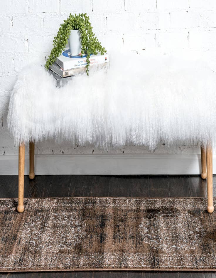 Detail image of 3' x 9' 10 Istanbul Runner Rug