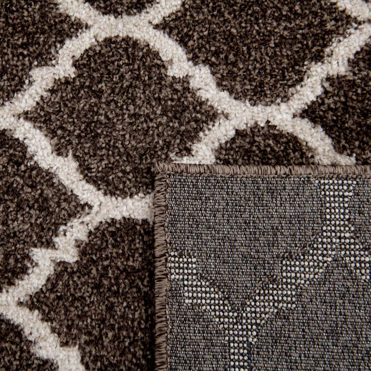 Detail image of 6' x 6' Lattice Square Rug