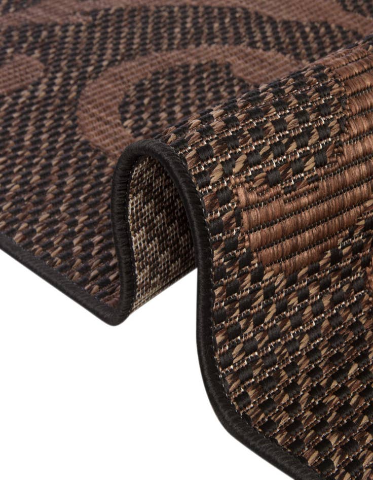 Detail image of 6' x 6'  Washable Botanical Indoor / Outdoor Square Rug