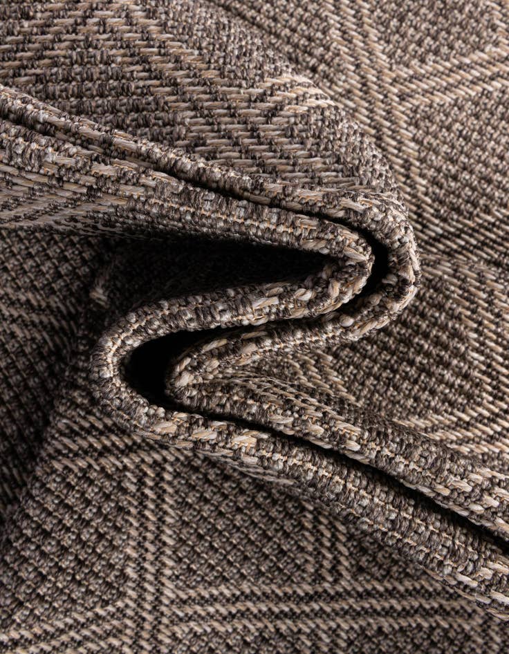 Detail image of 5' 1 x 5' 1  Washable Trellis Indoor / Outdoor Square Rug