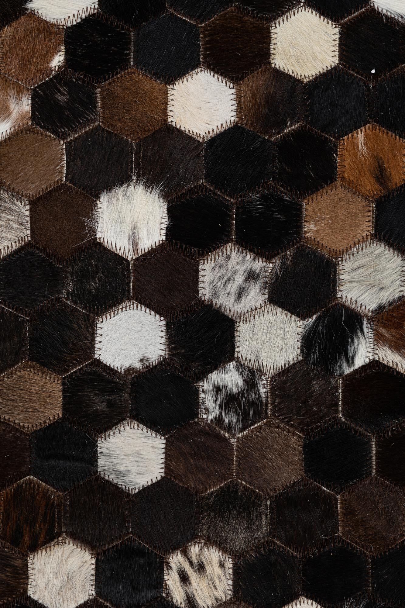 5' x 7' 10 Cowhide Leather Rug