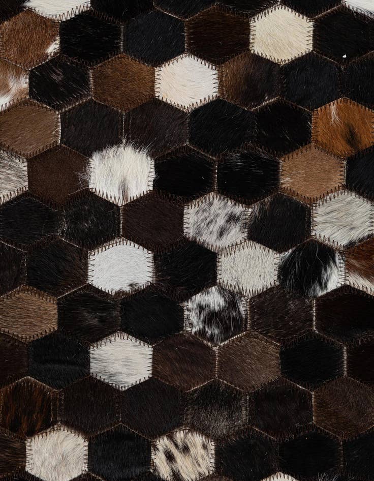 Detail image of 5' x 7' 10 Cowhide Leather Rug