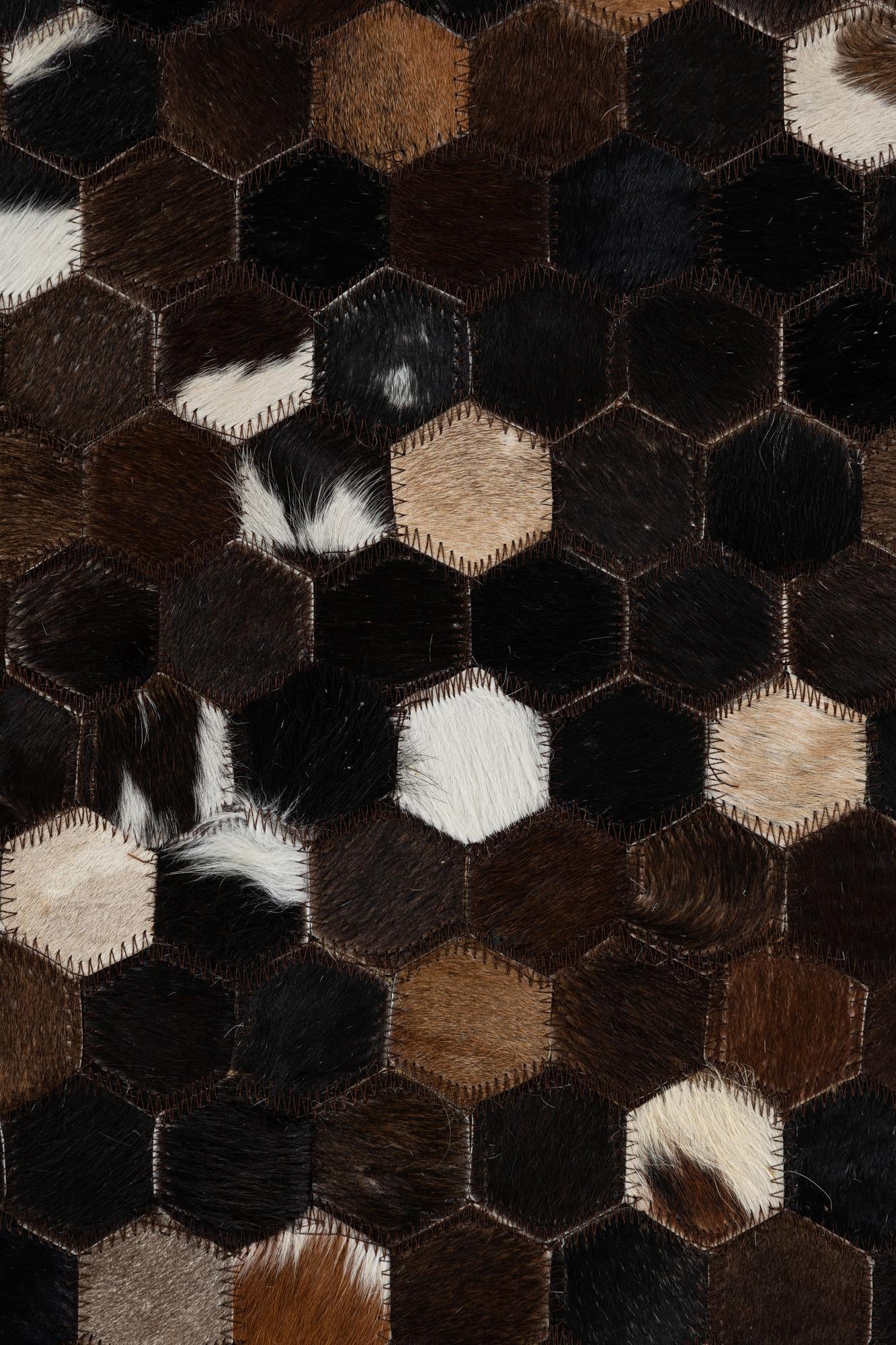 5' x 7' 10 Cowhide Leather Rug