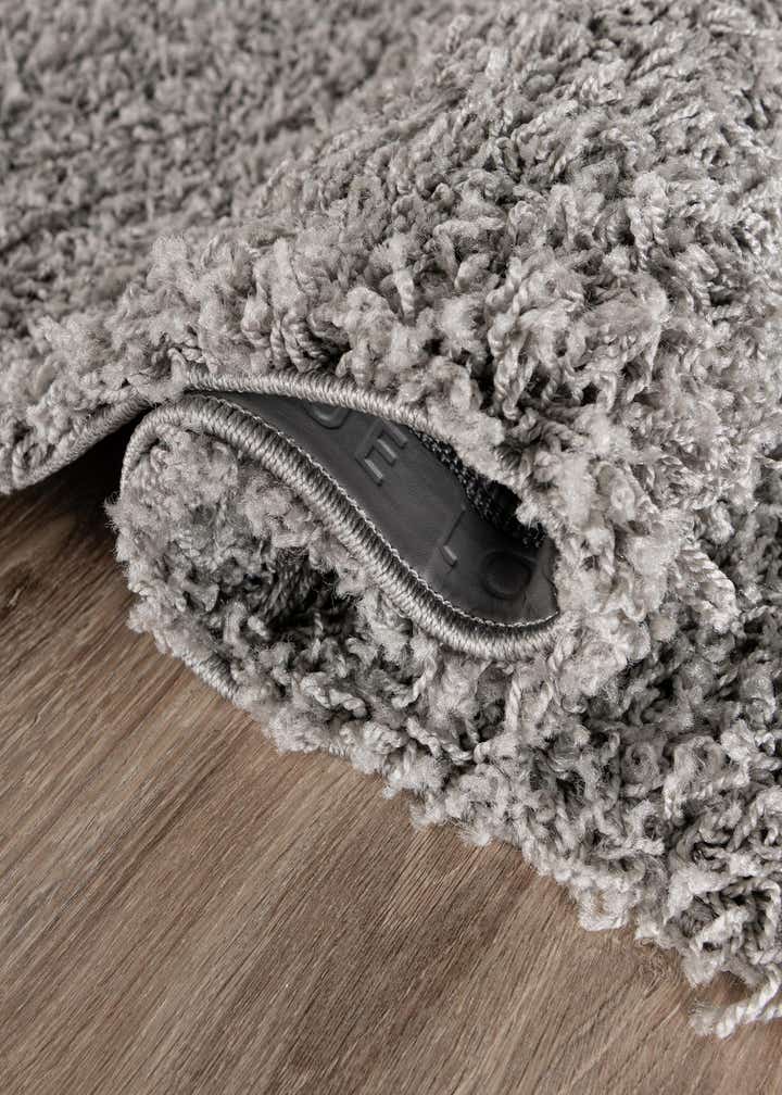 5' 3 x 8' Solid Shag Oval Rug